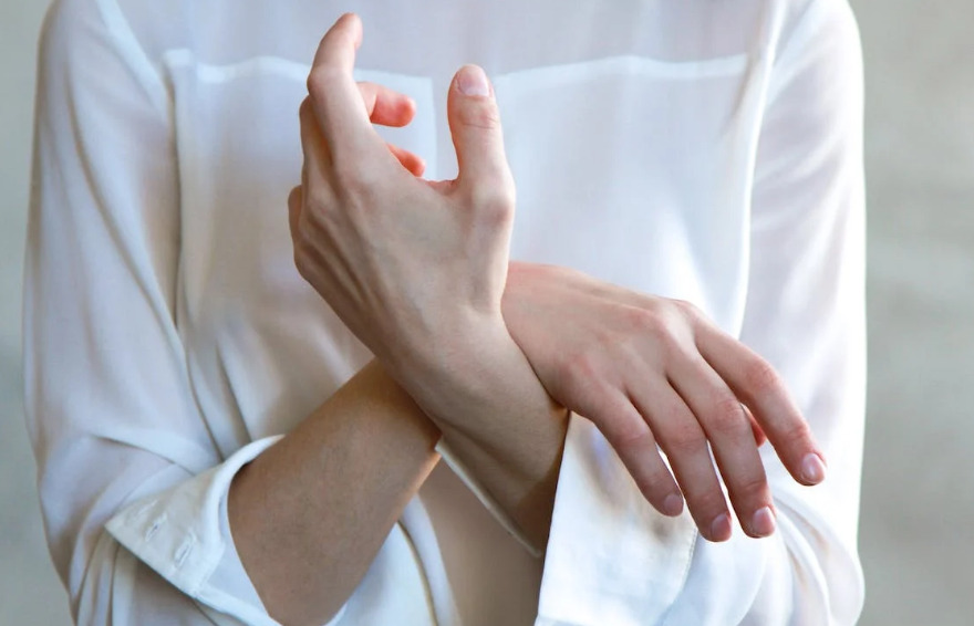 Η ρευματοειδής αρθρίτιδα ξεκινά χρόνια πριν τα πρώτα συμπτώματα