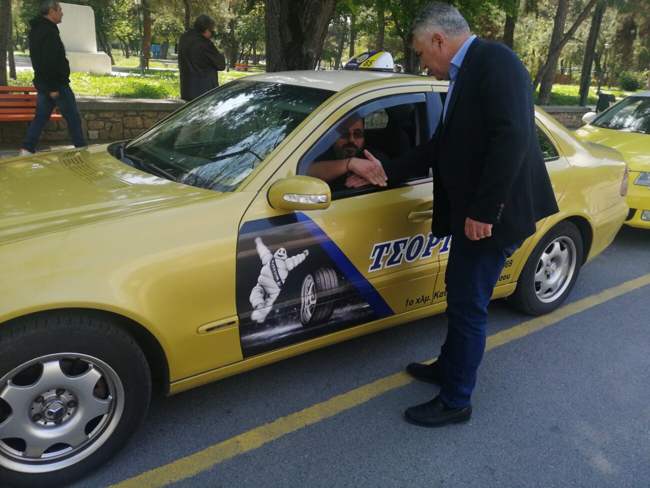 Στις πιάτσες των ΤΑΧΙ ο υποψήφιος Βουλευτής Ν.Δ. Πιερίας Δημήτρης Μπέης