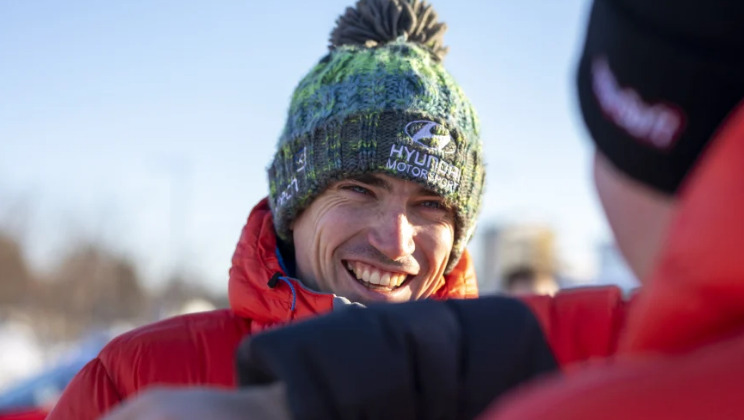 Νεκρός ο οδηγός της Hyundai στο WRC, Κρεγκ Μπριν