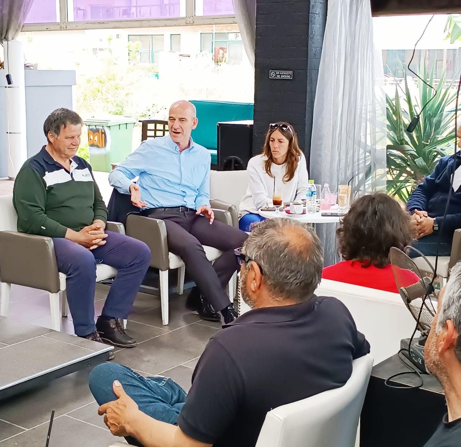 Το «ευχαριστώ» των μυδοκαλλιεργητών σε Φώντα Μπαραλιάκο