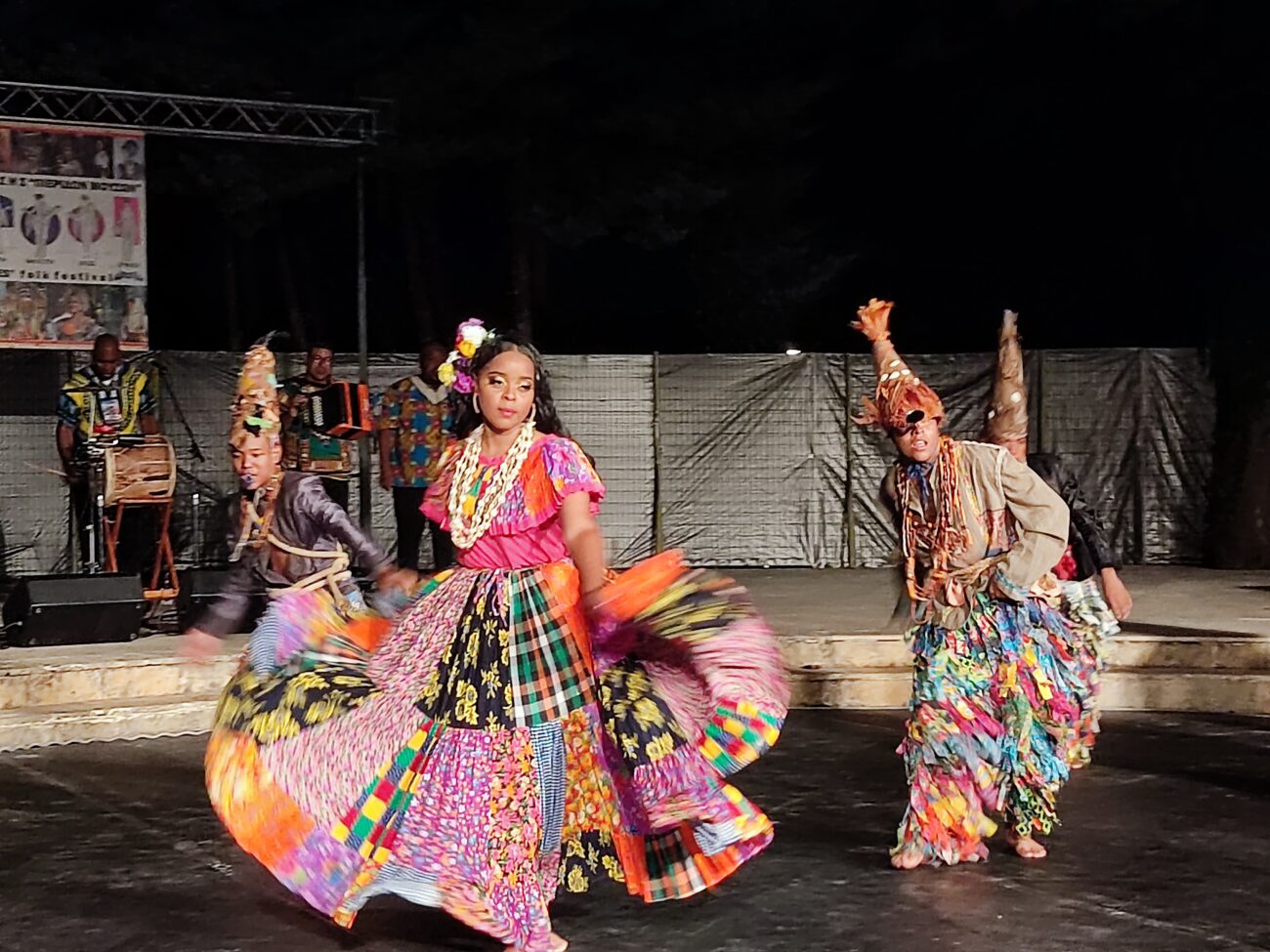 Πιερία: Έπεσε η αυλαία του 43ου Διεθνούς Φεστιβάλ  Παράδοσης