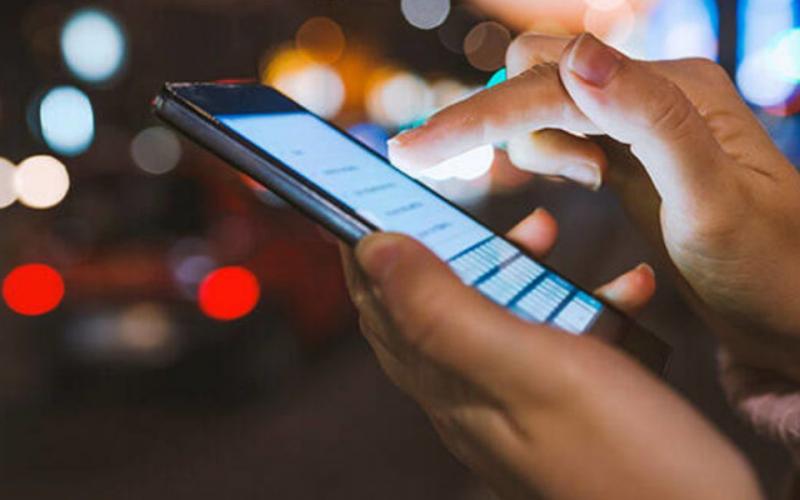 Έρχονται αυξήσεις στους λογαριασμούς για κινητά τηλέφωνα – ίντερνετ