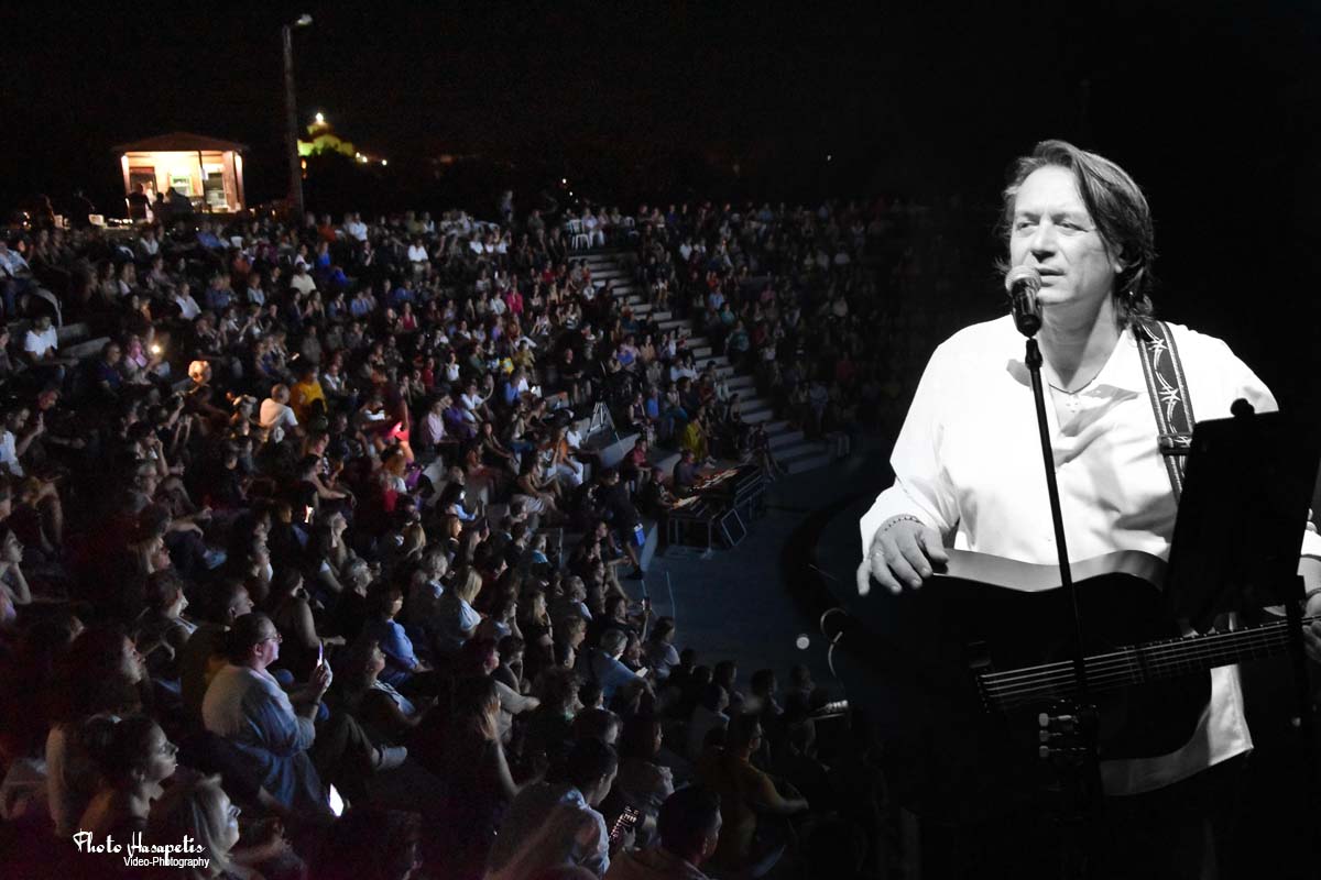 Η συναυλία του Γιάννη Κότσιρα στον Κολινδρό