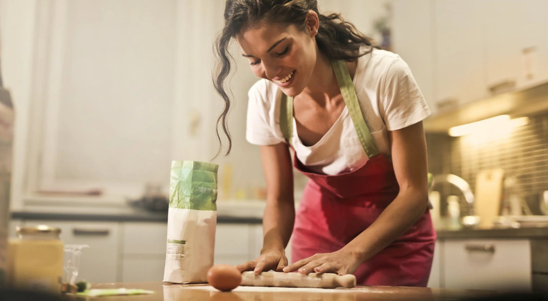 Πώς να απαλλαγείς από τις μυρωδιές του μαγειρέματος στο σπίτι