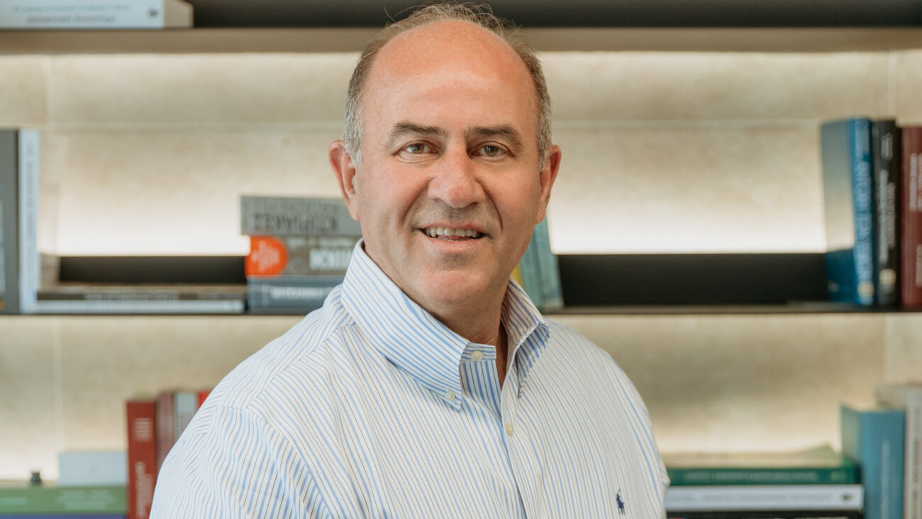 Δύο εβδομάδες πριν τις εκλογές η ΣΥΝΘΕΣΗ και ο Βαγγέλης Γερολιόλιος παρουσιάζουν πρόγραμμα και έργο