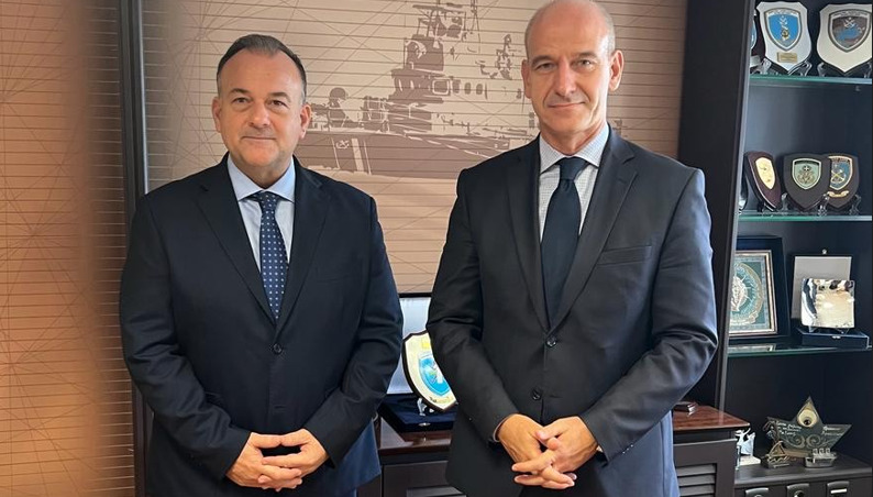 Συνάντηση εργασίας με τον Υφυπουργό Ναυτιλίας Ιωάννη Παππά – Φώντας Μπαραλιάκος: «Τον ευχαριστώ ιδιαίτερα για την εξασφάλιση του νέου οχήματος»