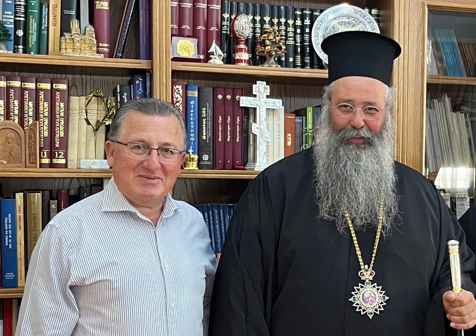 Συγχαρητήρια επιστολή του  Γιάννη Ντούμου  προς τον Σεβασμιώτατο Ποιμενάρχη μας κ.κ. Γεώργιο  για την επάξια πανεπιστημιακή του εκλογή