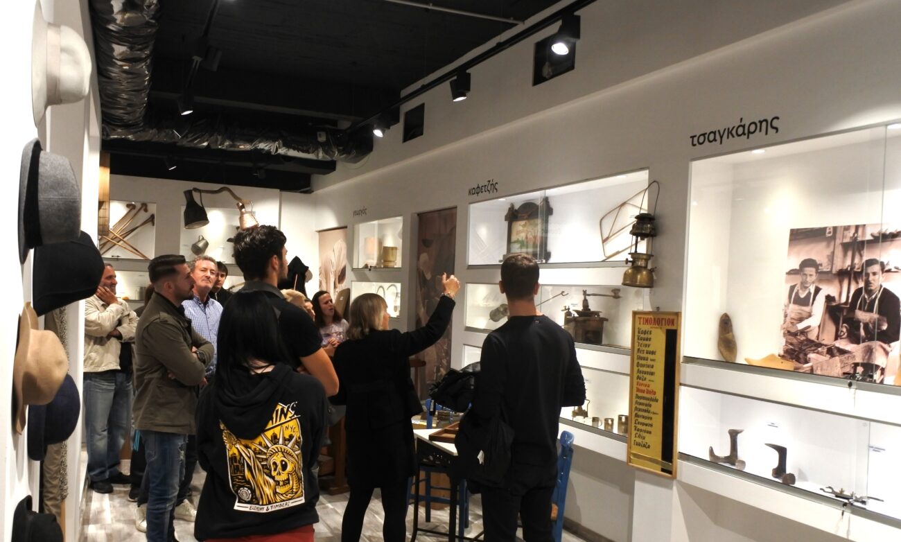 Εκπαιδευτική επίσκεψη του Εσπερινού ΓΕΛ & Γυμνασίου στη Μουσειακή Έκθεση Παραδοσιακών Επαγγελμάτων του Επιμελητηρίου Πιερίας   