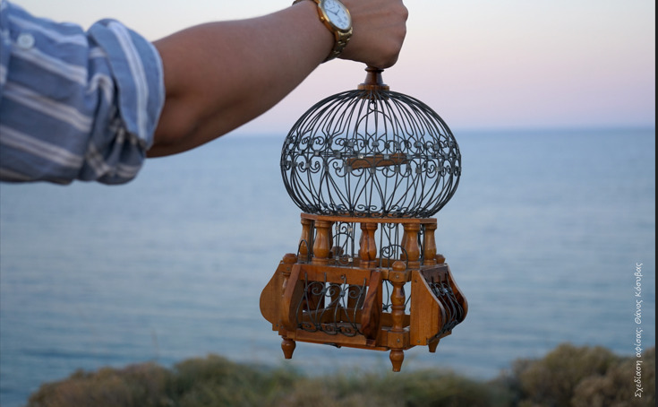 Έκθεση Φωτογραφίας: Γυναίκα εστί – Στέλλα Τζιτζιλή