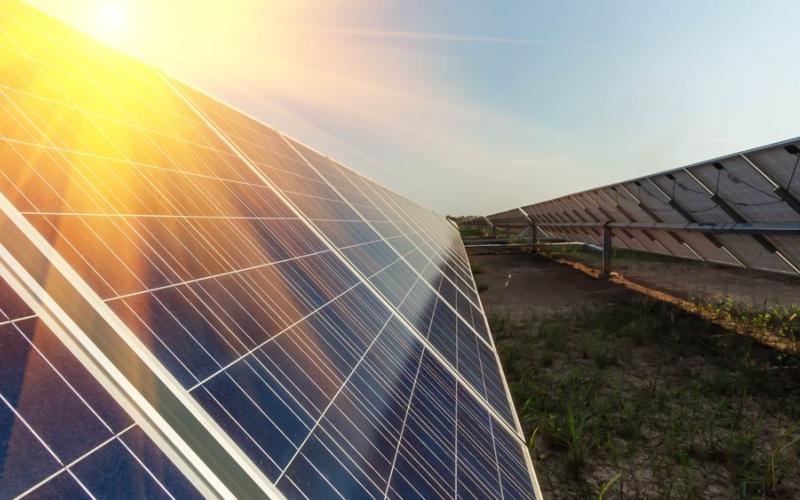 Υψηλές επιδόσεις της Ελλάδας στην ανάπτυξη φωτοβολταϊκών ως το 2022