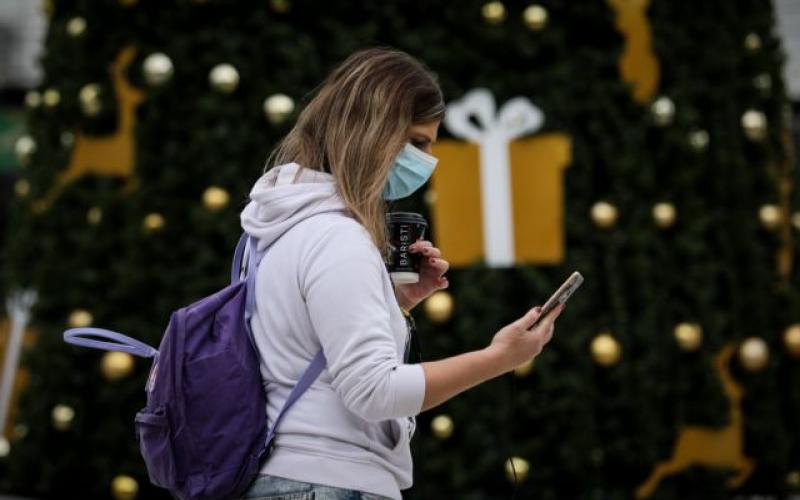 Πώς θα προστατευθούμε από λοιμώξεις και στρεπτόκοκκο μέσα στις γιορτές