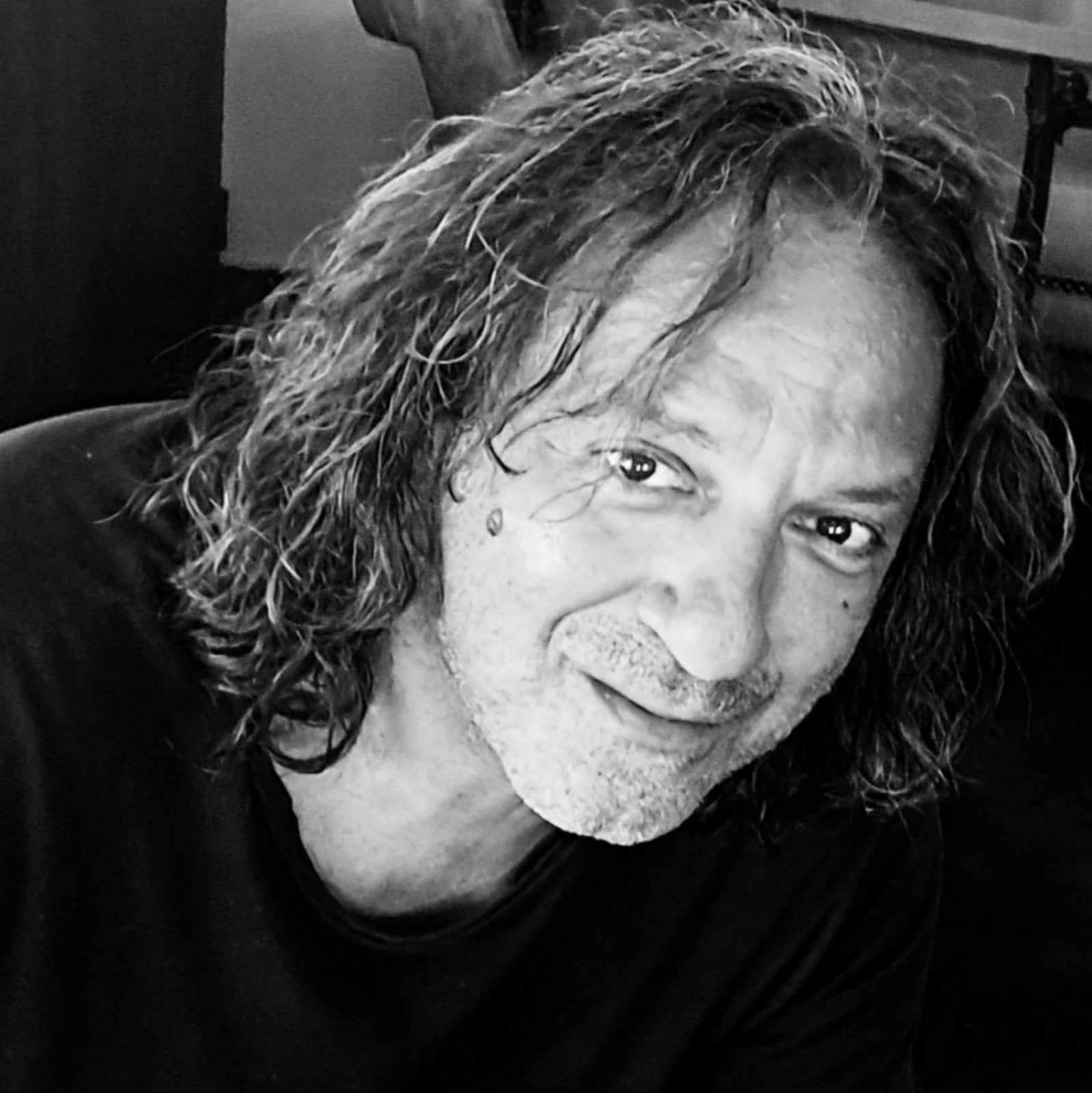 Θόδωρος Σιαμάγκας: Εφηβική βία – Καμία σχέση με την Παιδεία – Καμία θέση στα σχολεία!