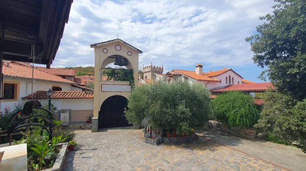 Τρία προσκυνήματα για το Πάσχα και η ιστορία τους