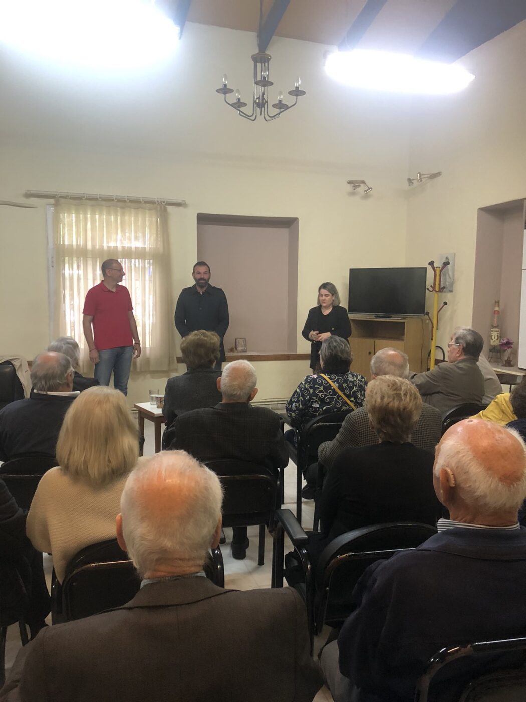 Δήμος Κατερίνης: Το προσωπικό και τα μέλη των ΚΑΠΗ ενημερώνονται σε θέματα πυρασφάλειας & πυροπροστασίας