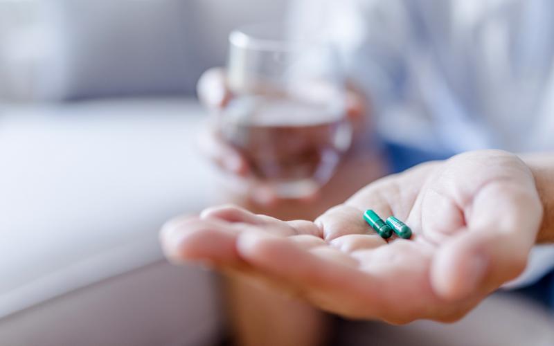 Επιστήμονες ξεκαθαρίζουν το τοπίο στα αντικαταθλιπτικά: Πώς θα ξέρετε ποιο είναι το κατάλληλο