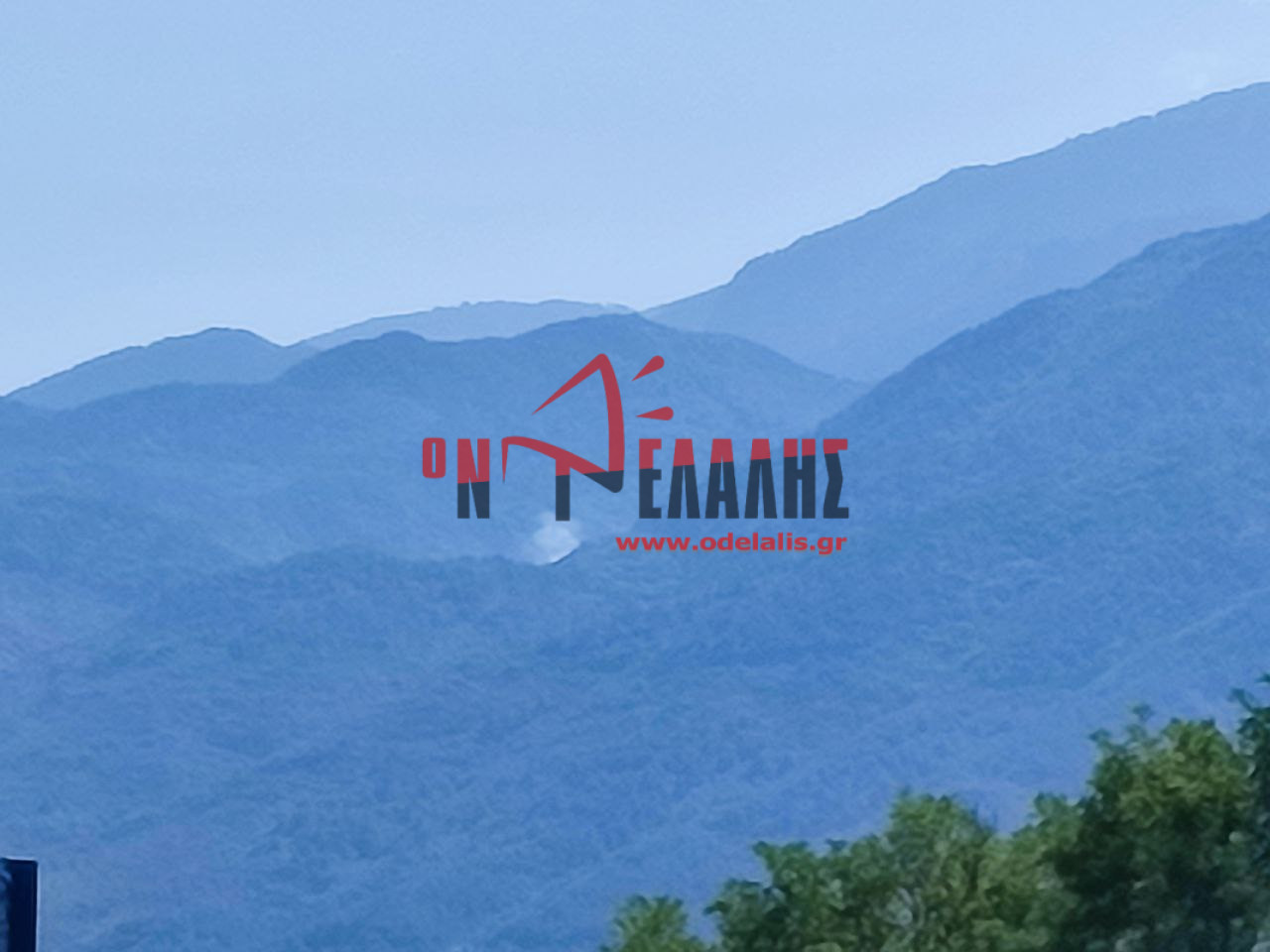 Τρεις εστίες  φωτιάς καίνε  τον Όλυμπο