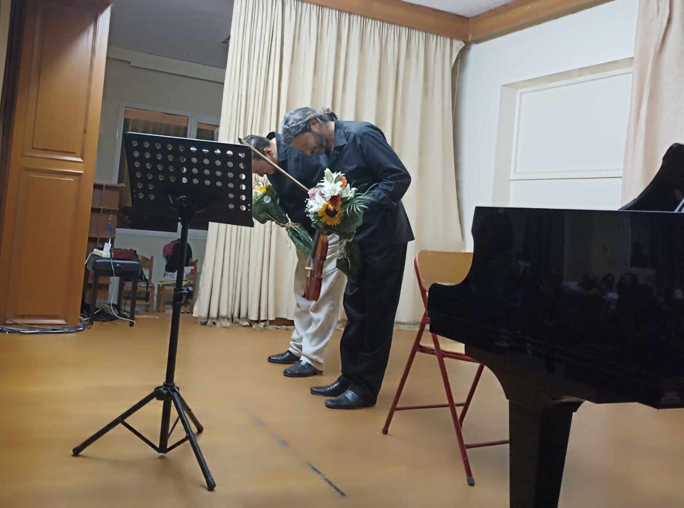 ΥΠΕΡΒΑΣΗ: «Μια εξαιρετική κι επιτυχημένη συναυλία… αν και «ορφανή» από τον Δήμο Κατερίνης»