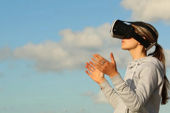 Η Apple θέλει να φτιάξει iPhone που θα χρησιμοποιούνται μέσω εγκεφάλου