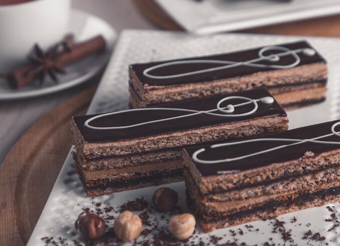 Εορτολόγιο: Ποιοι γιορτάζουν σήμερα 14 Σεπτεμβρίου – Μεγάλη γιορτή της Ορθοδοξίας