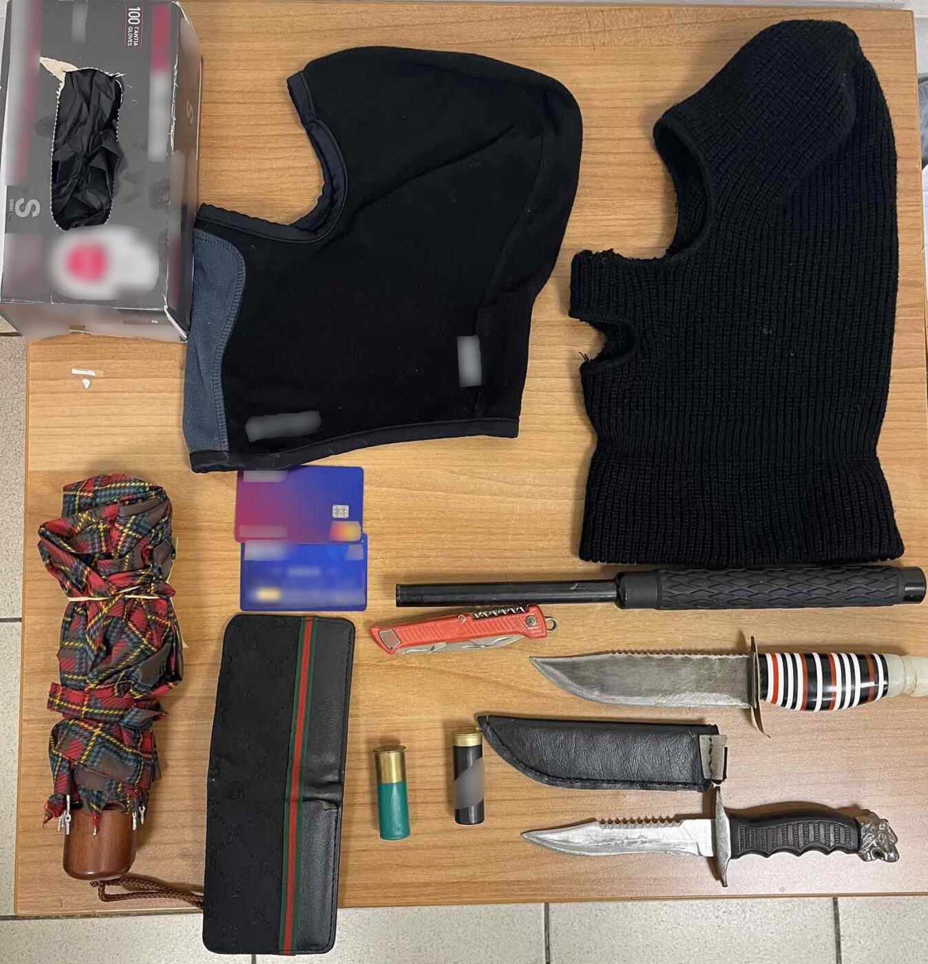 Πιερία – Σύλληψη δύο ανηλίκων για κλοπή & ληστεία με απειλή μαχαιριού