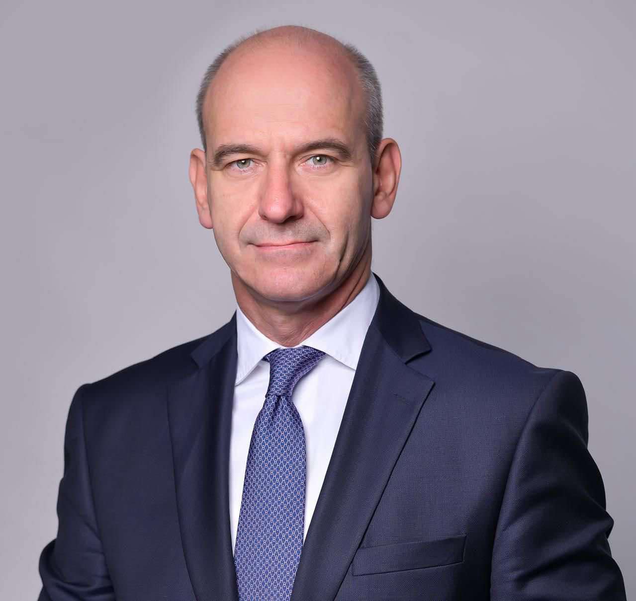 «Ψήφος εμπιστοσύνης» από το Οικονομικό επιτελείο της Κυβέρνησης στον Φ. Μπαραλιάκο