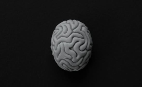 ΗΠΑ: Πράσινο φως για δοκιμή εμφυτεύματος που μετατρέπει τις σκέψεις σε λόγο