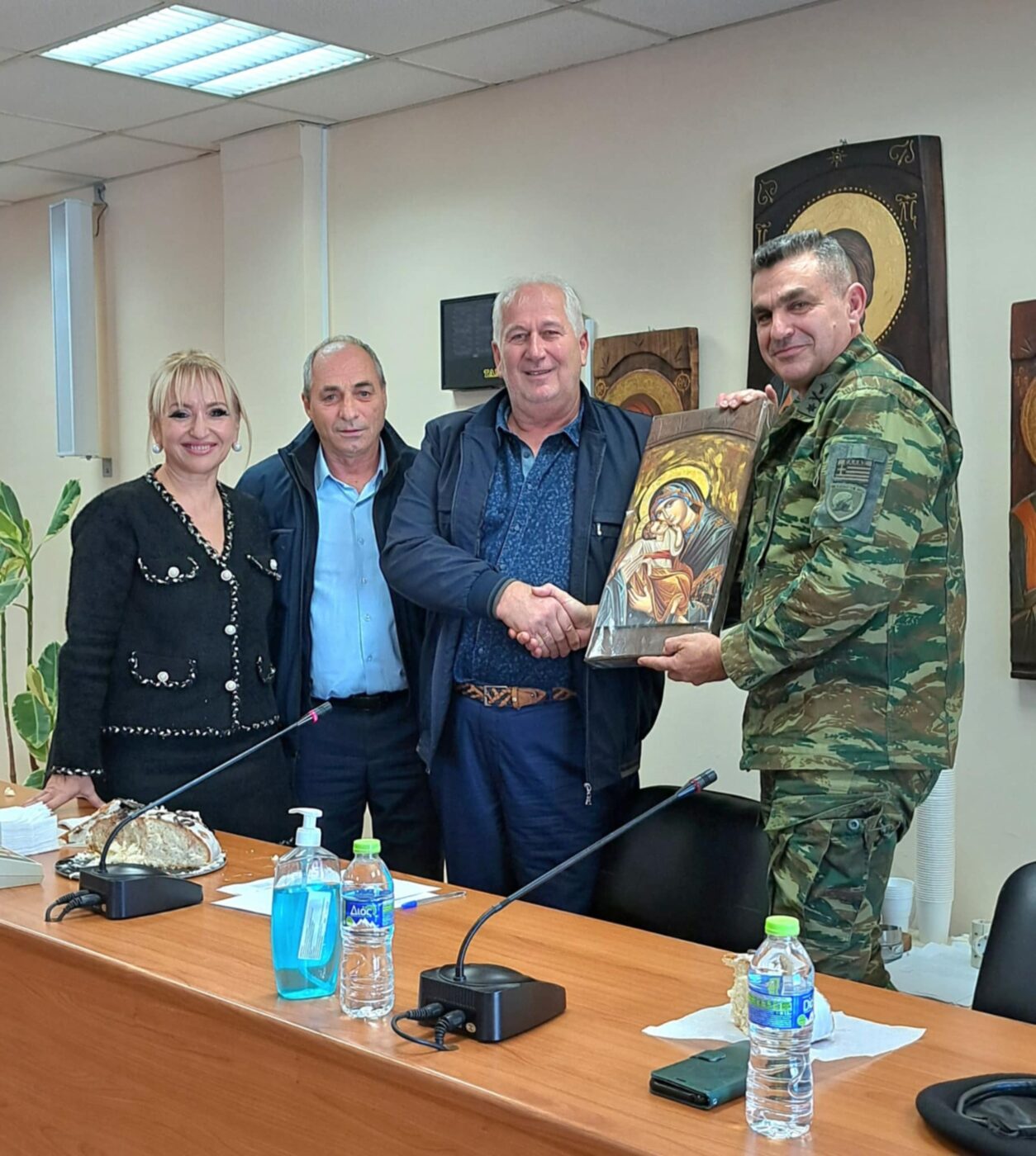 Με λαμπρότητα και συγκίνηση η κοπή της βασιλόπιτας στον Δήμο Πύδνας-Κολινδρού