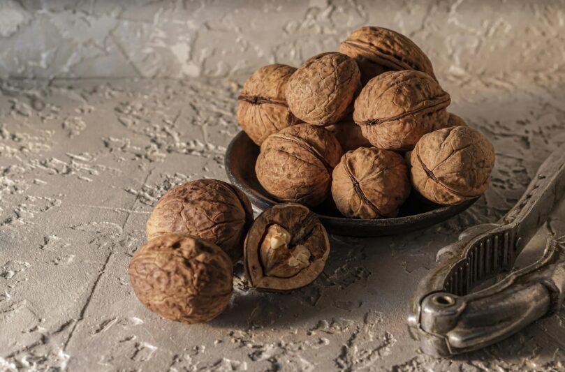 Καρύδια: Ο καλύτερος ξηρός καρπός για την αντιγήρανση