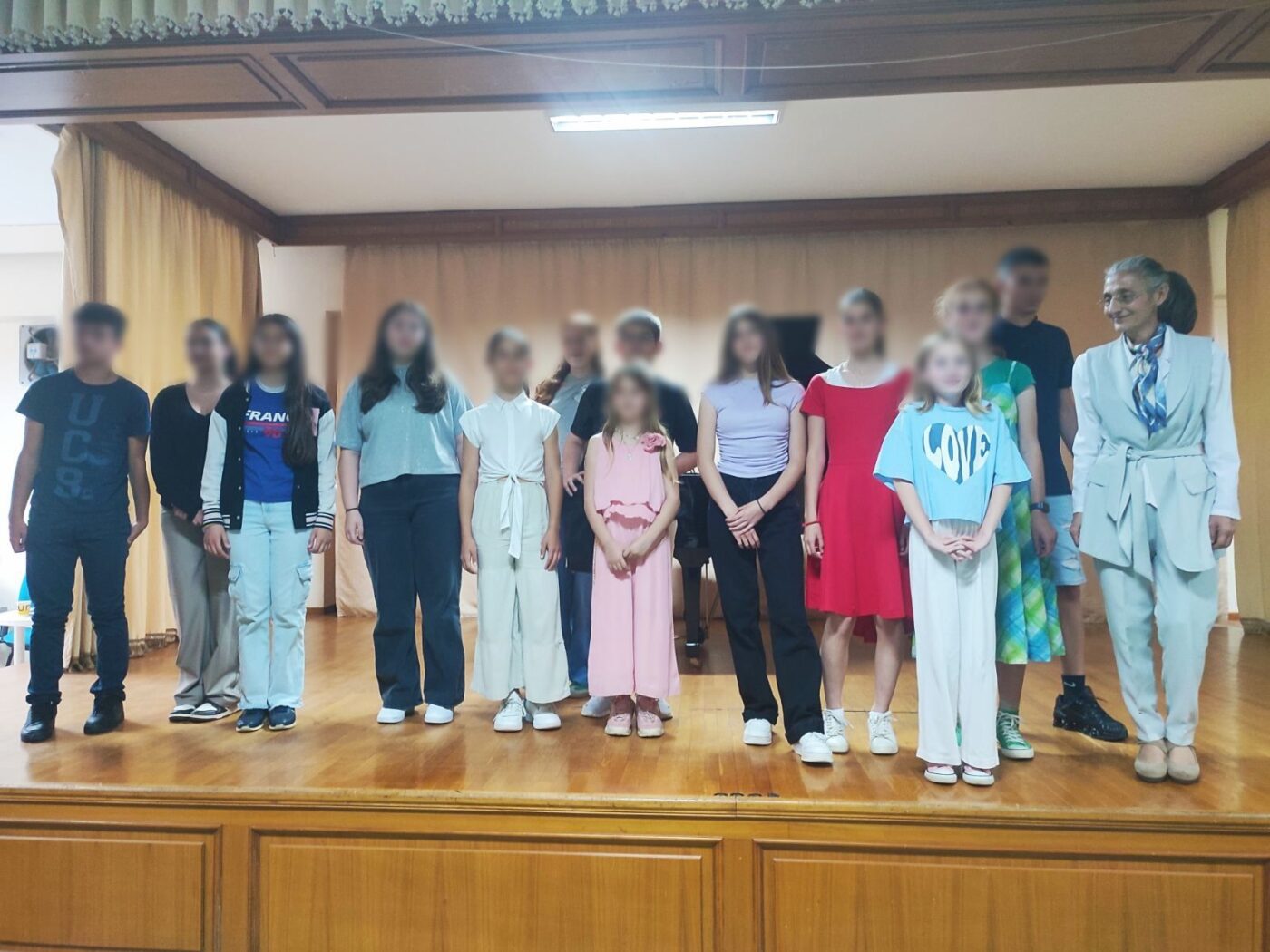 ΔΩΚ | Μουσική γιορτή με τους μικρούς πιανίστες: Ένα αφιέρωμα σε Σατί και Θεοδωράκη