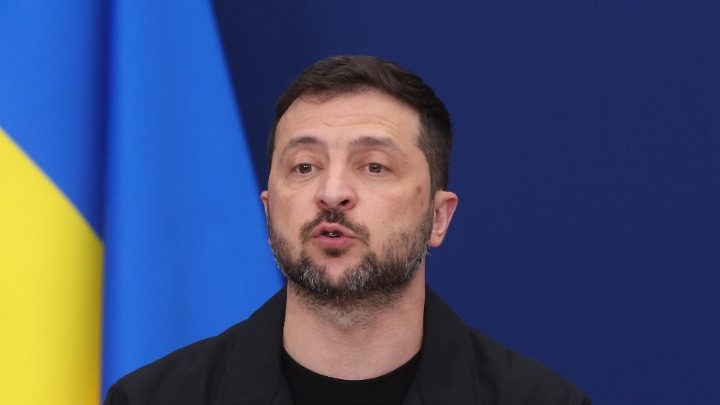 Ζελένσκι: Πρώτα εκεχειρία, μετά διπλωματία