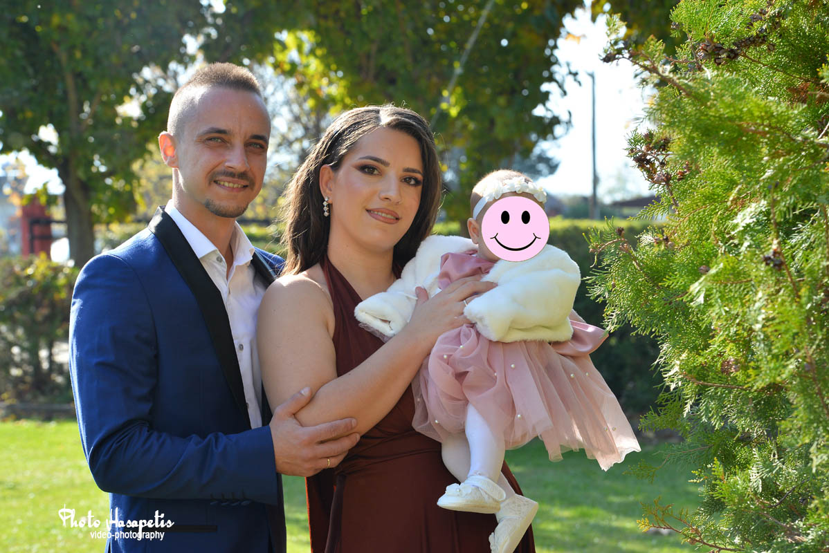 Η όμορφη βάπτιση της Ιωάννας – Νίκο και Αγγελική να σας ζήσει!