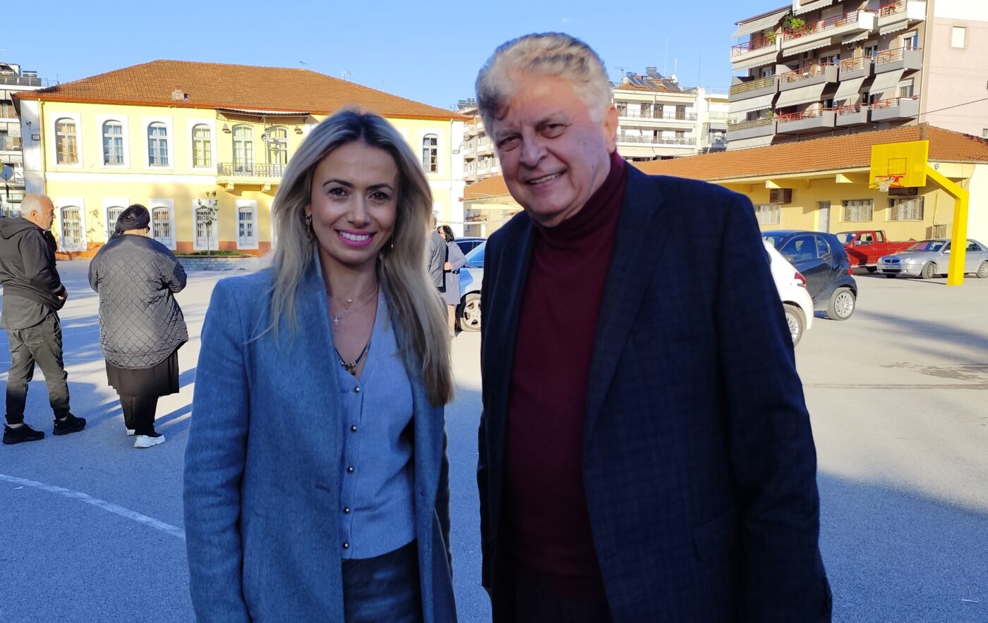 Αν. Κωνσταντινίδου – Γ. Κωνσταντόπουλος: Συνάντηση στην… κάλπη