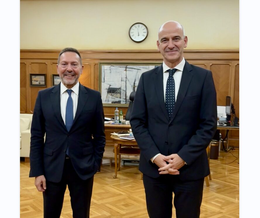 Συνάντηση Μπαραλιάκου – Στουρνάρα: Στο επίκεντρο η οικονομία, οι μικρομεσαίοι και ο πρωτογενής τομέας